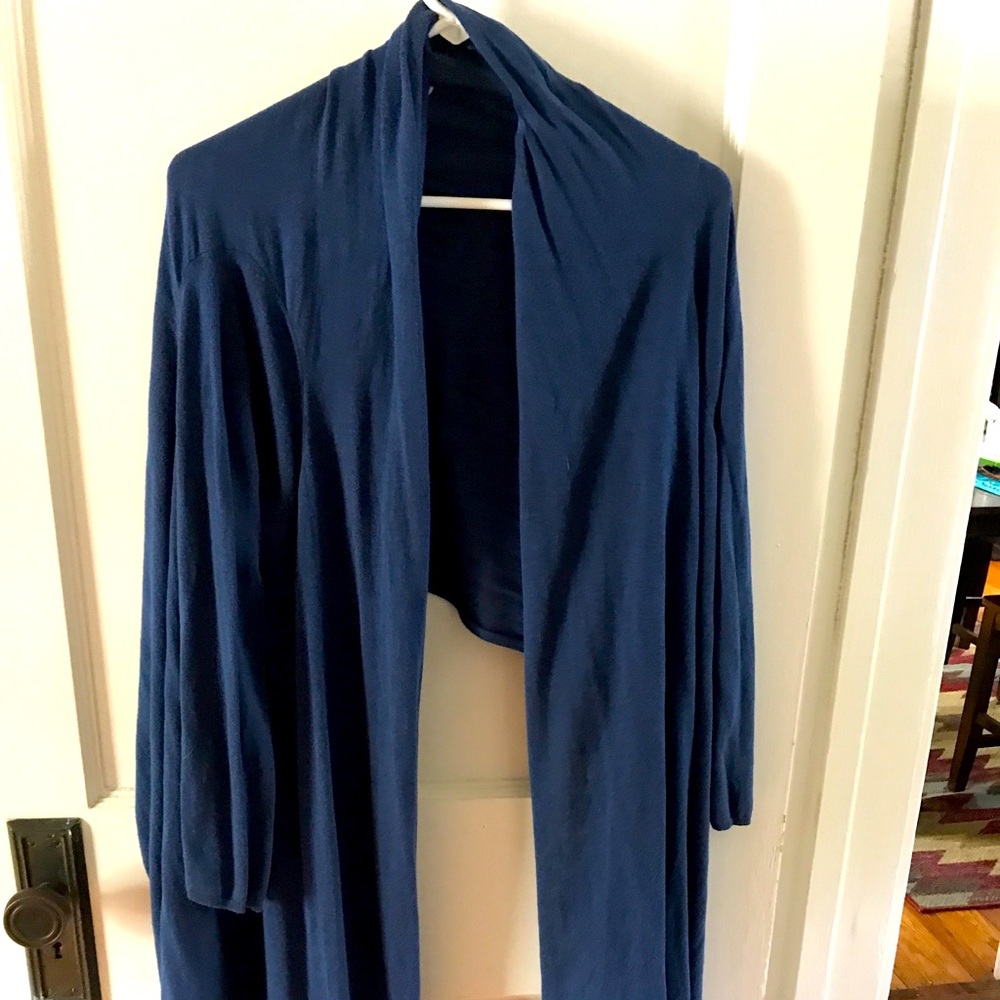 DKNY cozy wrap
